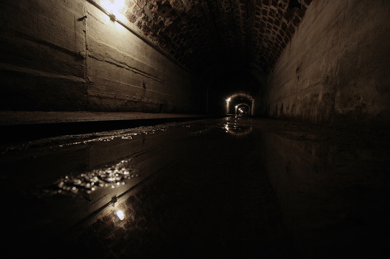 Illustration for article titled Inside the Caverns of Hungary's Abandoned Underground Coal Plant